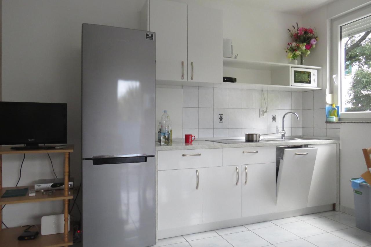 Appartement Modra Kuca à Mandre Extérieur photo