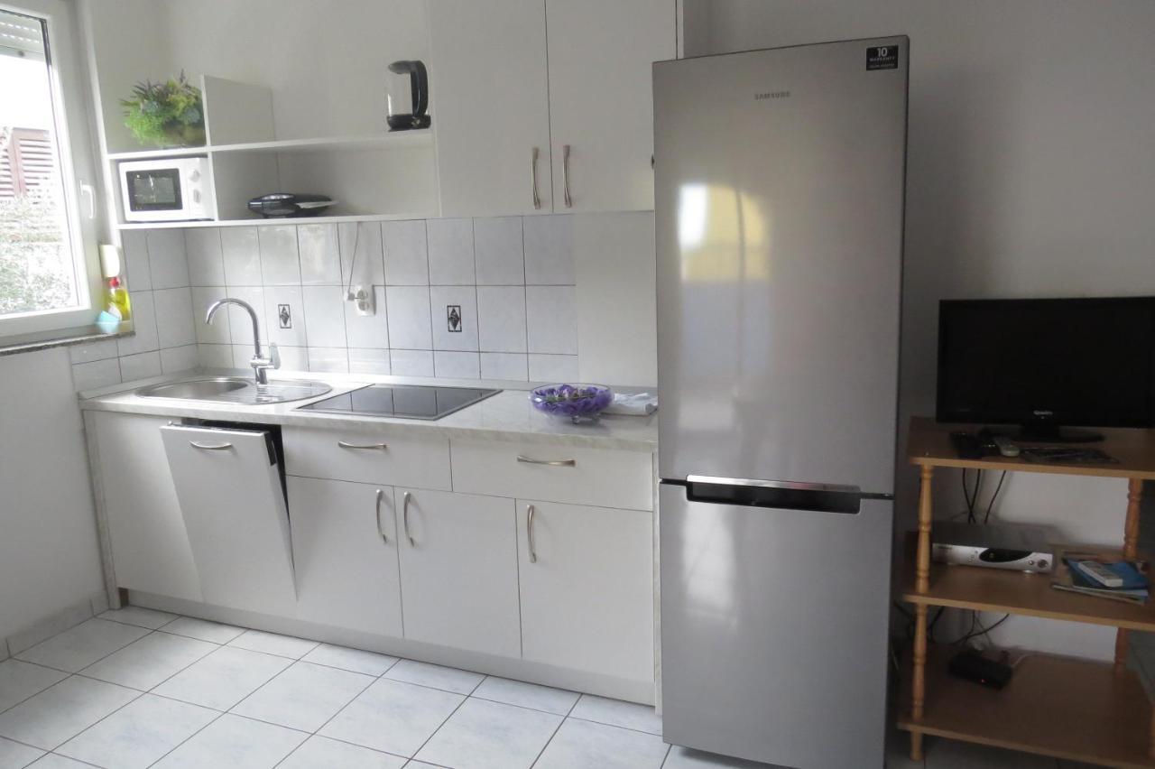 Appartement Modra Kuca à Mandre Extérieur photo