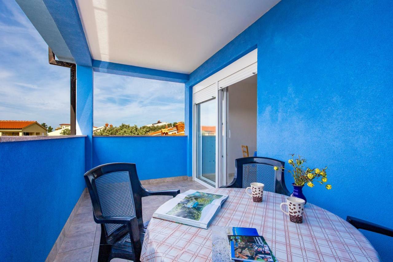 Appartement Modra Kuca à Mandre Extérieur photo